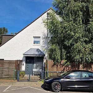 H2 Dusseldorf