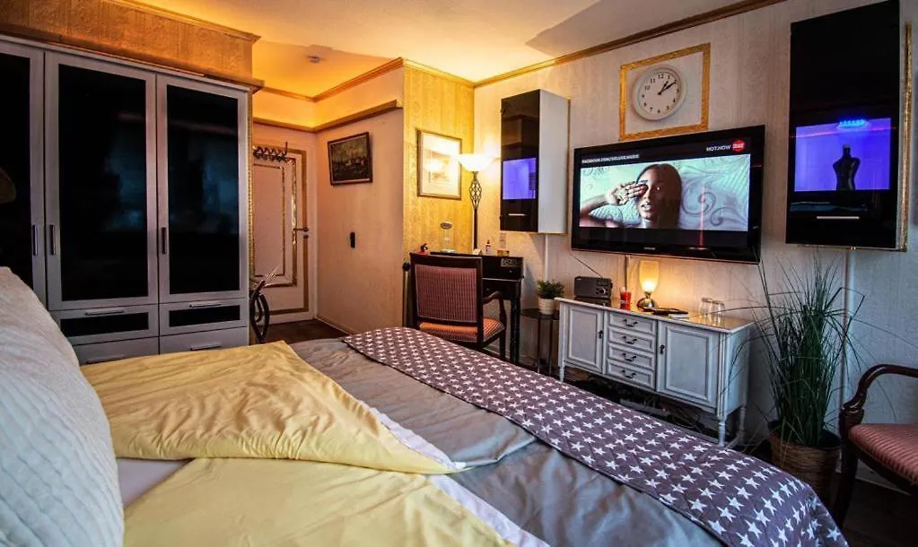 Chez-Ronny Hotel Hamborg Gæstehus