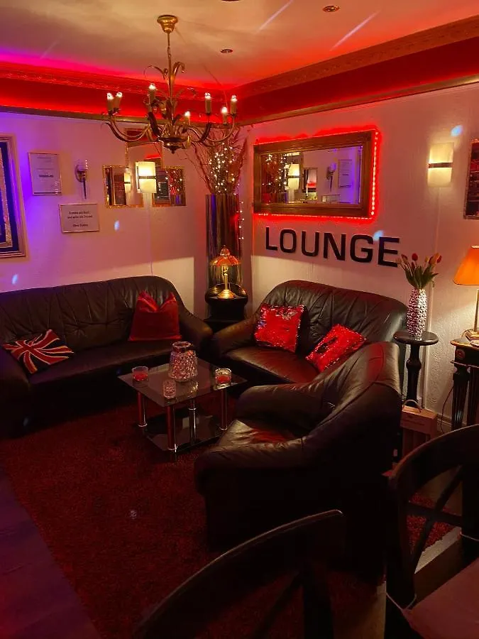 Chez-Ronny Hotel Hamborg 0*,