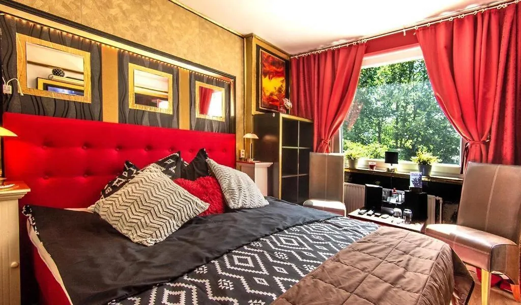 Chez-Ronny Hotel Hamborg 0*,  Tyskland